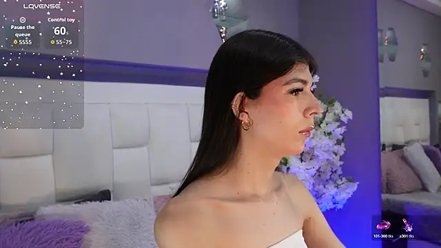 CuteAri online show from December 2025 08:59:02 PM