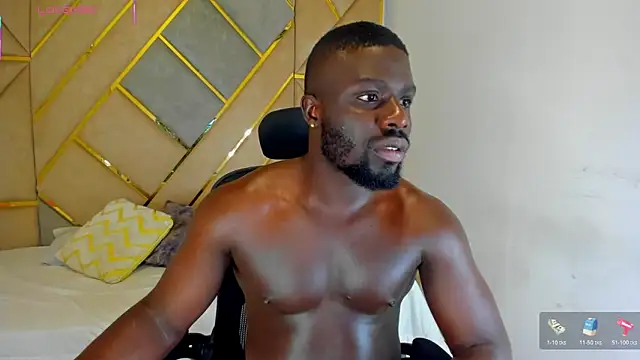 Latrellx7 online show from October 2025 01:06:02 AM