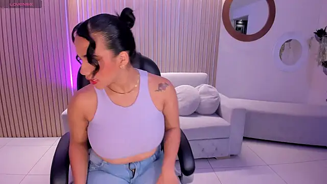 CarlaSmithX online show from October 2025 11:55:02 AM