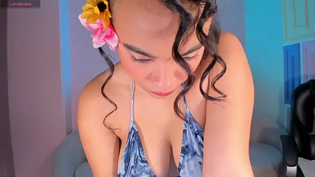 CarlaSmithX online show from October 2025 12:45:01 PM