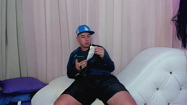 Yourslust  online show from May 2026 02:17:02 AM