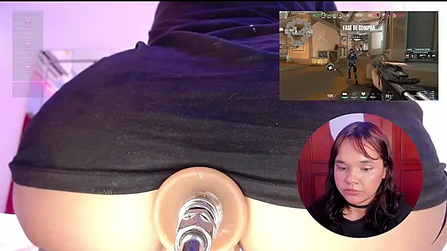 PetiteSalome online show from December 2024 11:43:02 PM