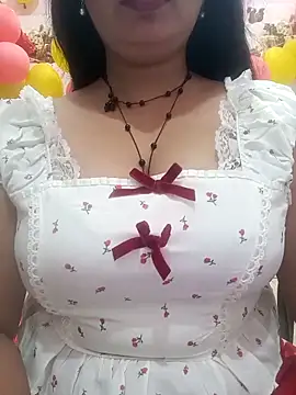 cute-mahek online show from May 2026 06:35:01 PM