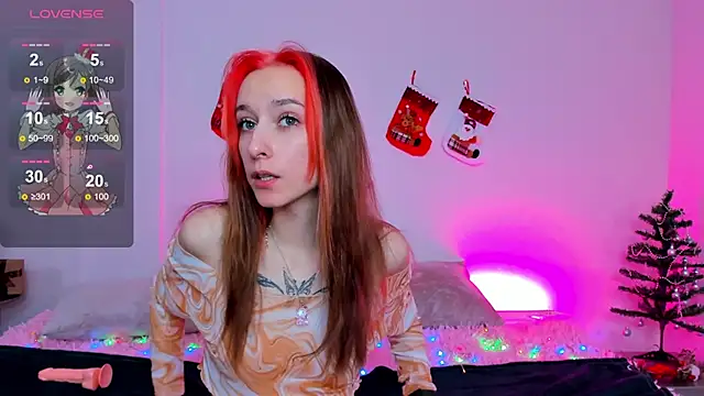 Doris Scott online show from December 2024 11:09:01 AM