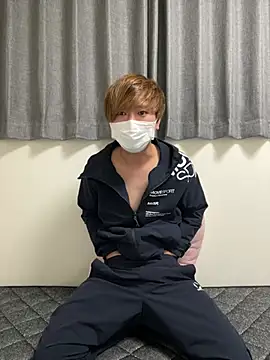 Snapshot of onimakura chatting on January 2026 11:45:02 AM onimakura online show from January 2026 11:45:02 AM