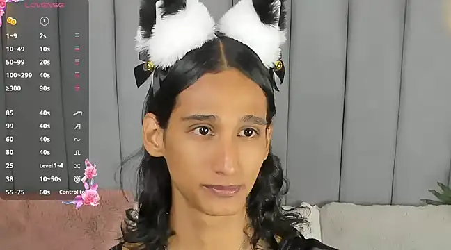 Snapshot of skyyfoxpraga chatting on January 2025 06:23:01 PM skyyfoxpraga online show from January 2025 06:23:01 PM