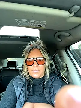 sunshinekisses online show from November 2025 08:30:01 PM