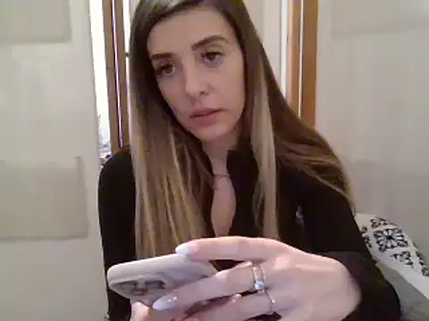 MissBella131 online show from January 2025 06:41:02 PM