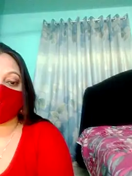 Taniya07 online show from May 2026 06:13:01 PM