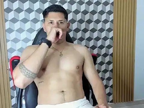 mathias cocks online show from January 2025 09:05:01 PM