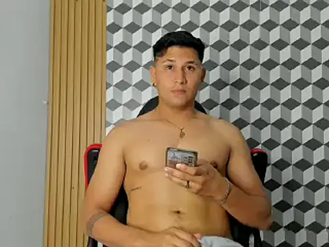 mathias cocks online show from February 2025 11:34:01 PM
