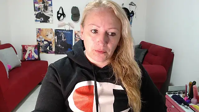 emperabigbootybigass online show from October 2025 12:28:01 PM