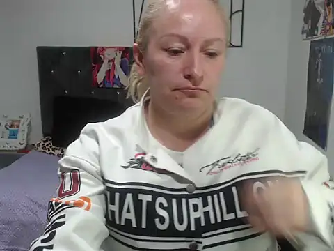 emperabigbootybigass online show from June 2026 12:24:02 PM