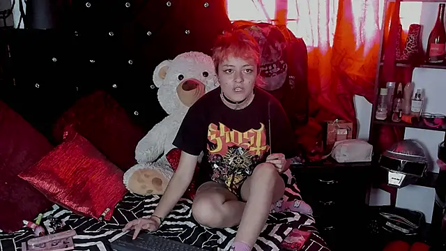 Baby Punk online show from January 2025 07:28:01 PM