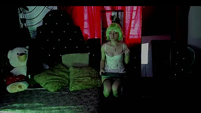 Baby Punk online show from January 2025 05:18:01 PM