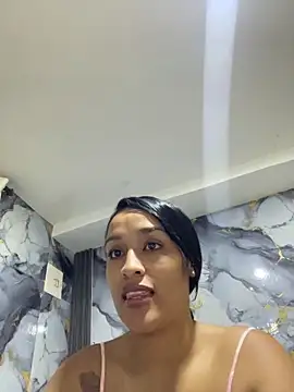 Snapshot of KatalinnaBrown chatting on April 2026 11:15:02 AM KatalinnaBrown online show from April 2026 11:15:02 AM