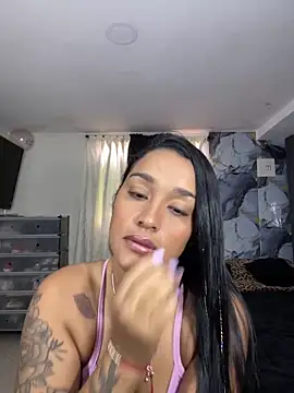 Snapshot of KatalinnaBrown chatting on April 2026 01:21:01 PM KatalinnaBrown online show from April 2026 01:21:01 PM