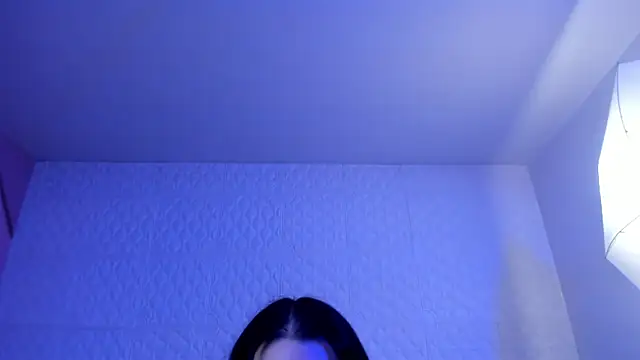Violetaa diazz online show from June 2026 09:18:02 PM