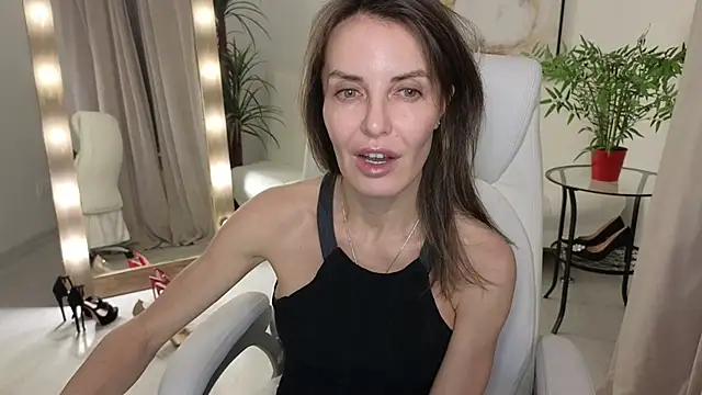 Beylly online show from January 2025 01:23:02 AM