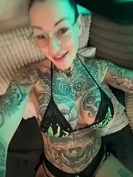 MeganWitch online show from June 2026 05:05:01 AM