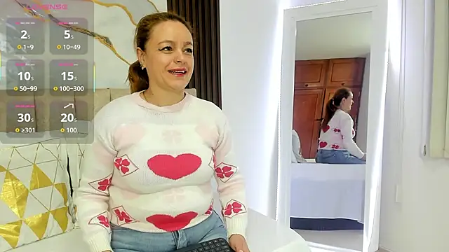 cristalwalker   online show from January 2026 10:30:01 AM