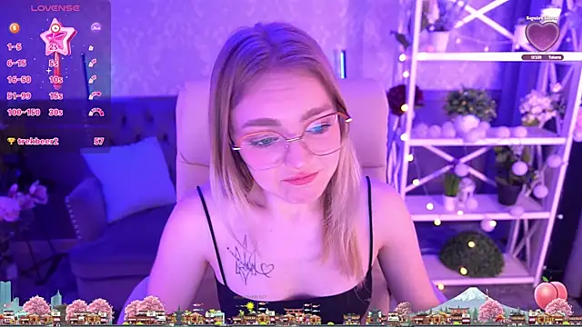 EmilySunshineS online show from February 2025 01:44:01 AM