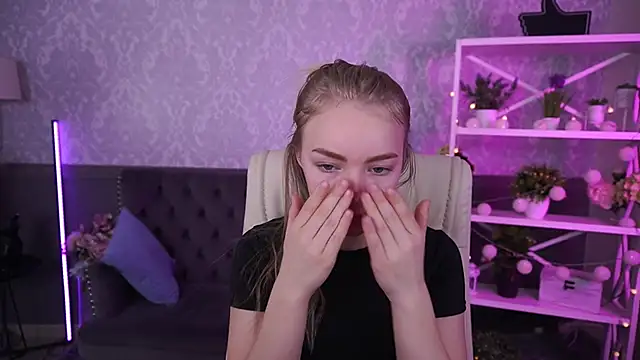 EmilySunshineS online show from September 2025 06:06:02 AM