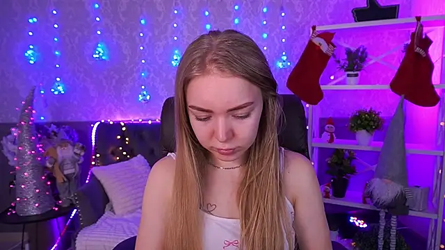 EmilySunshineS online show from December 2025 08:00:01 AM