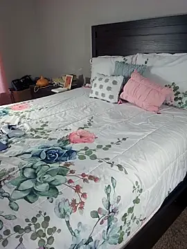 FragrantWind5 online show from October 2025 03:58:01 PM