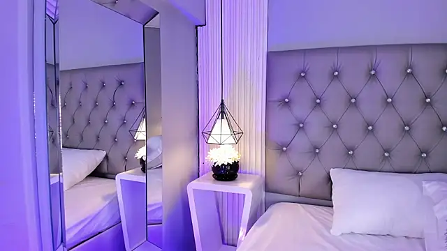 VioletthaRous online show from June 2026 10:36:02 PM