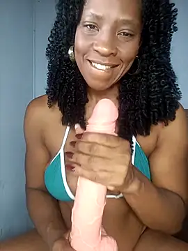 Luhma hot online show from February 2026 07:36:01 PM