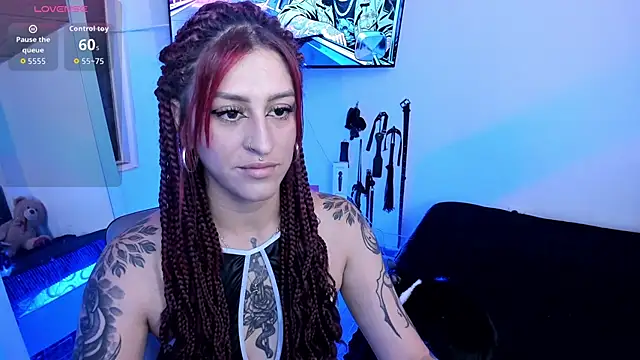 Sofi F w online show from June 2026 04:44:01 PM