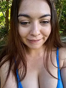 la luna sorse online show from October 2025 12:13:02 PM