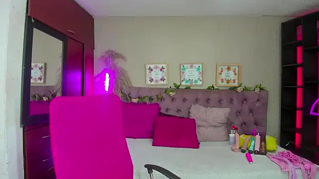  Pamela ebony online show from November 2025 01:03:01 PM