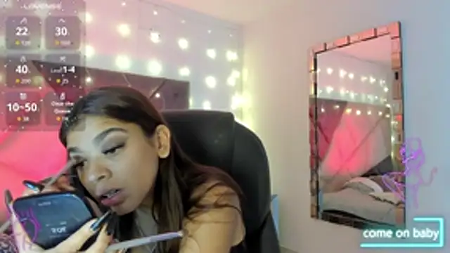 GiaFu online show from October 2025 06:20:01 PM