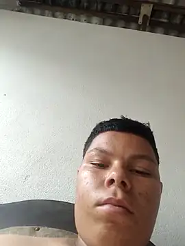 Snapshot of putoso031 chatting on December 2025 01:29:01 PM putoso031 online show from December 2025 01:29:01 PM