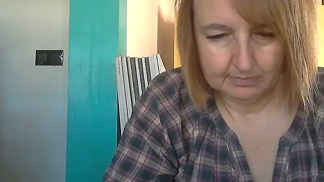 Snapshot of Sandcoq chatting on October 2025 11:11:01 AM Sandcoq online show from October 2025 11:11:01 AM