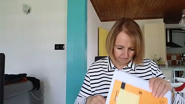 Sandcoq online show from May 2026 08:44:01 AM