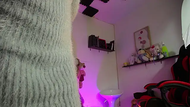 Snapshot of kaoz_36 chatting on February 2025 08:15:02 PM kaoz 36 online show from February 2025 08:15:02 PM