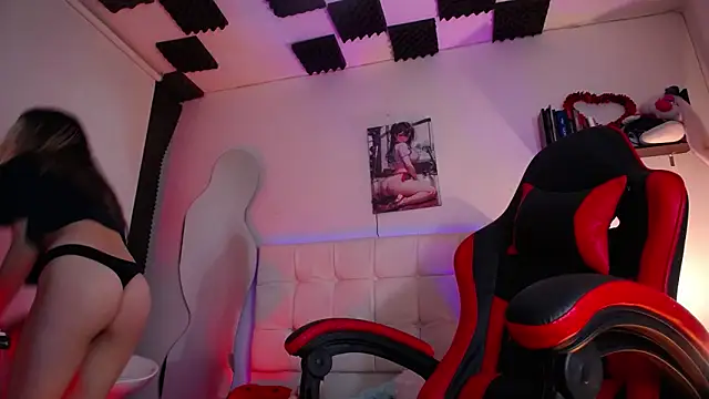 Snapshot of kaoz_36 chatting on March 2025 08:42:01 PM kaoz 36 online show from March 2025 08:42:01 PM