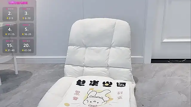 jiaozi-kiss online show from October 2025 01:24:01 AM