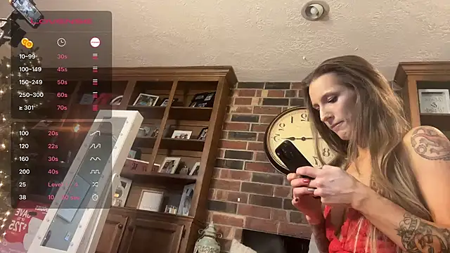 Snapshot of Dani_Dragon69 chatting on December 2024 07:21:02 PM Dani Dragon69 online show from December 2024 07:21:02 PM