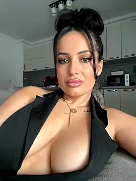 Snapshot of melissablack chatting on September 2025 10:59:02 AM melissablack online show from September 2025 10:59:02 AM