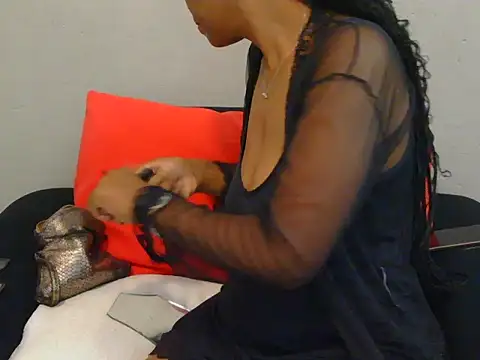 Snapshot of Mollybrookexx chatting on January 2025 05:52:01 AM Mollybrookexx online show from January 2025 05:52:01 AM