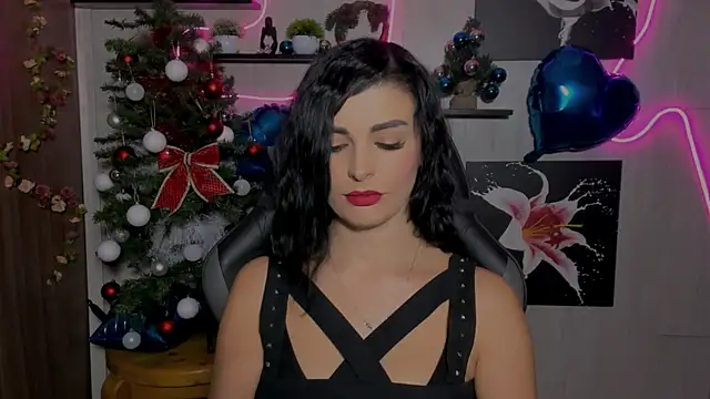 KayWuds online show from January 2025 02:15:01 PM