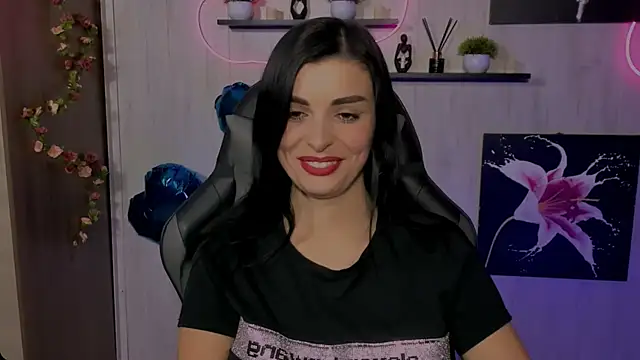 KayWuds online show from January 2025 05:08:01 PM