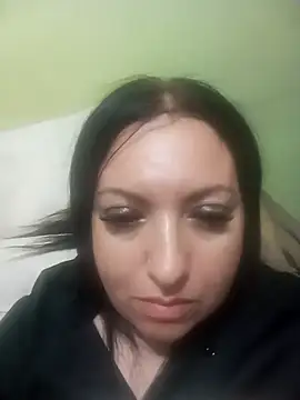 Snapshot of Veronica-Celie chatting on May 2026 11:44:02 PM Veronica-Celie online show from May 2026 11:44:02 PM