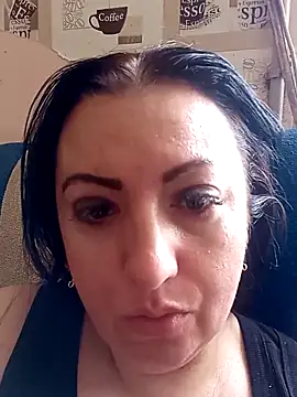 Snapshot of Veronica-Celie chatting on May 2026 09:58:02 AM Veronica-Celie online show from May 2026 09:58:02 AM