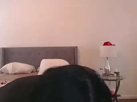 AlyssiaAmoreXO online show from February 2025 07:23:02 PM