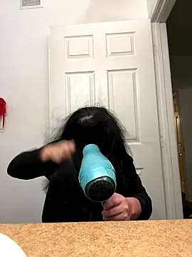 AlyssiaAmoreXO online show from November 2025 03:34:01 PM